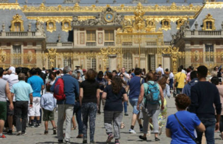 La France accueille… trop de touristes !